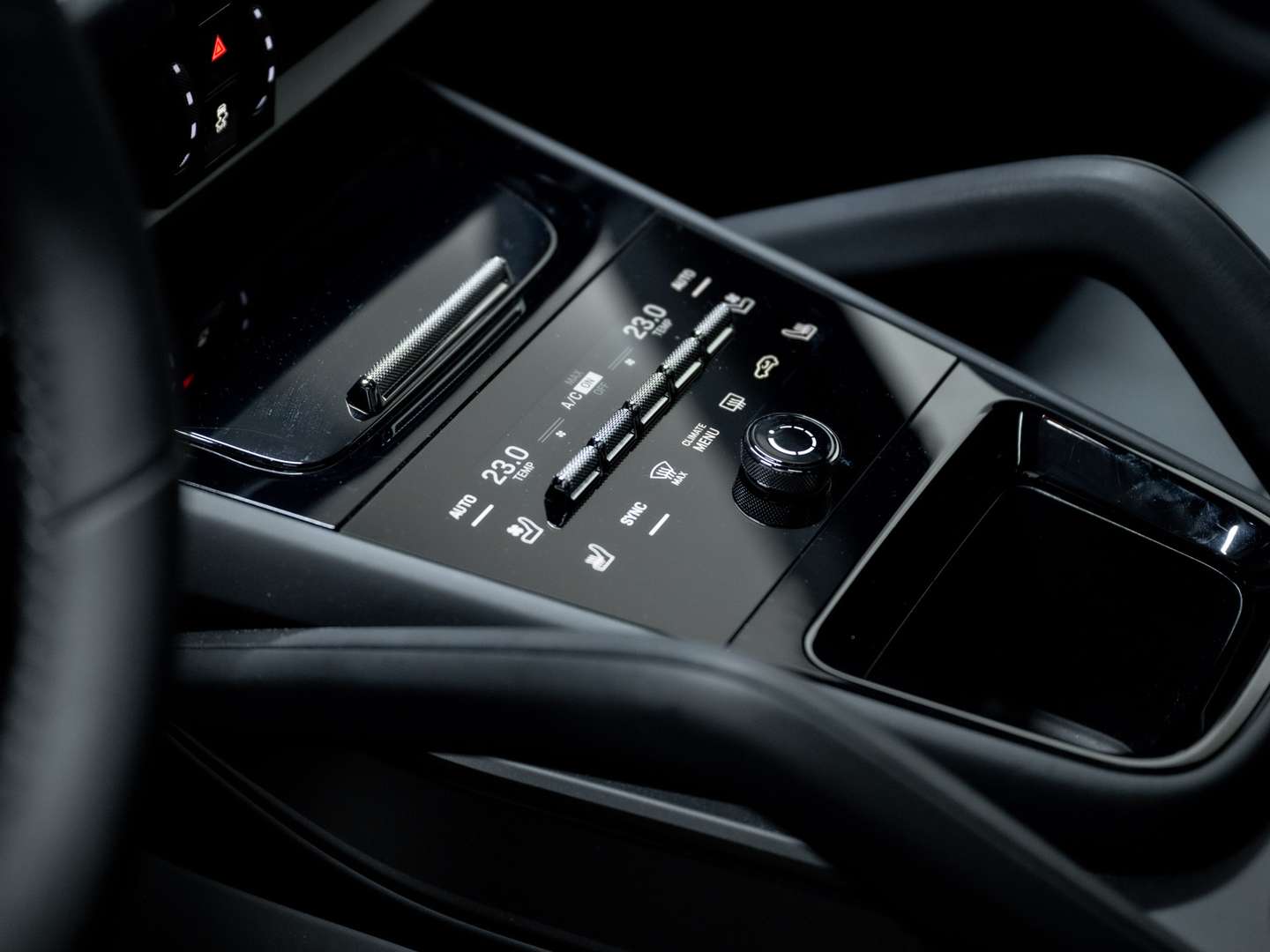 Porsche Cayenne III E-Hybrid Black Edition - 2026 - Joinsteer - #21