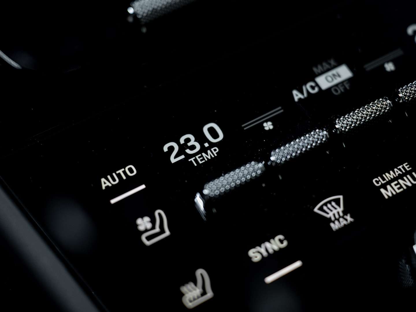 Porsche Cayenne III E-Hybrid Black Edition - 2026 - Joinsteer - #22