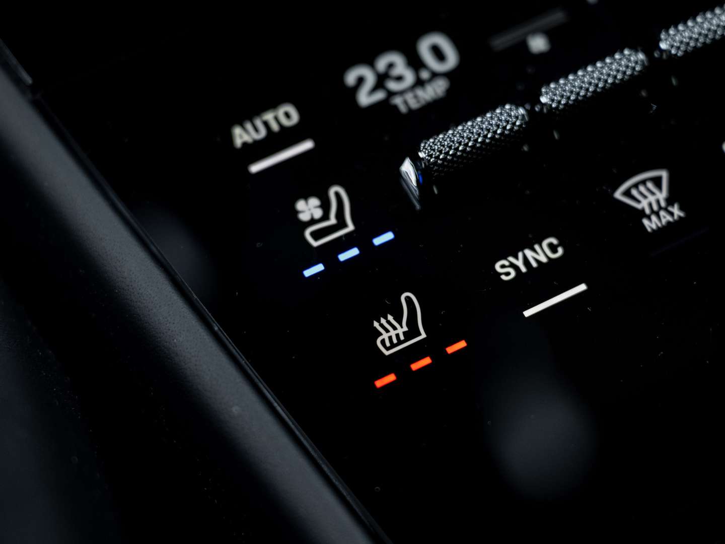 Porsche Cayenne III E-Hybrid Black Edition - 2026 - Joinsteer - #23