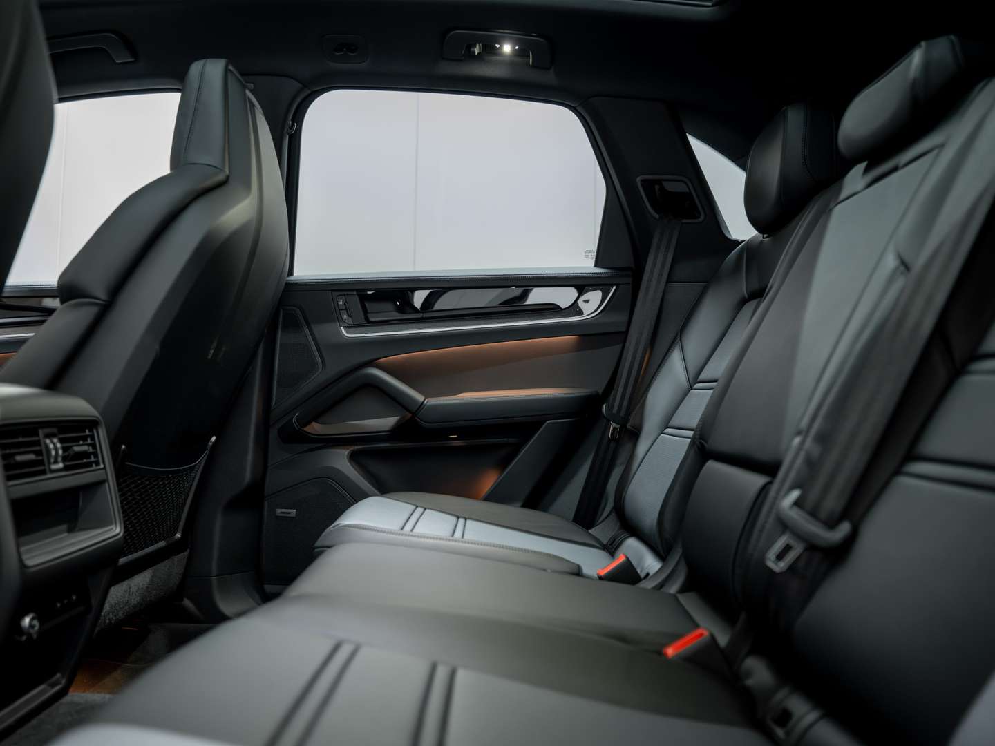 Porsche Cayenne III E-Hybrid Black Edition - 2026 - Joinsteer - #30
