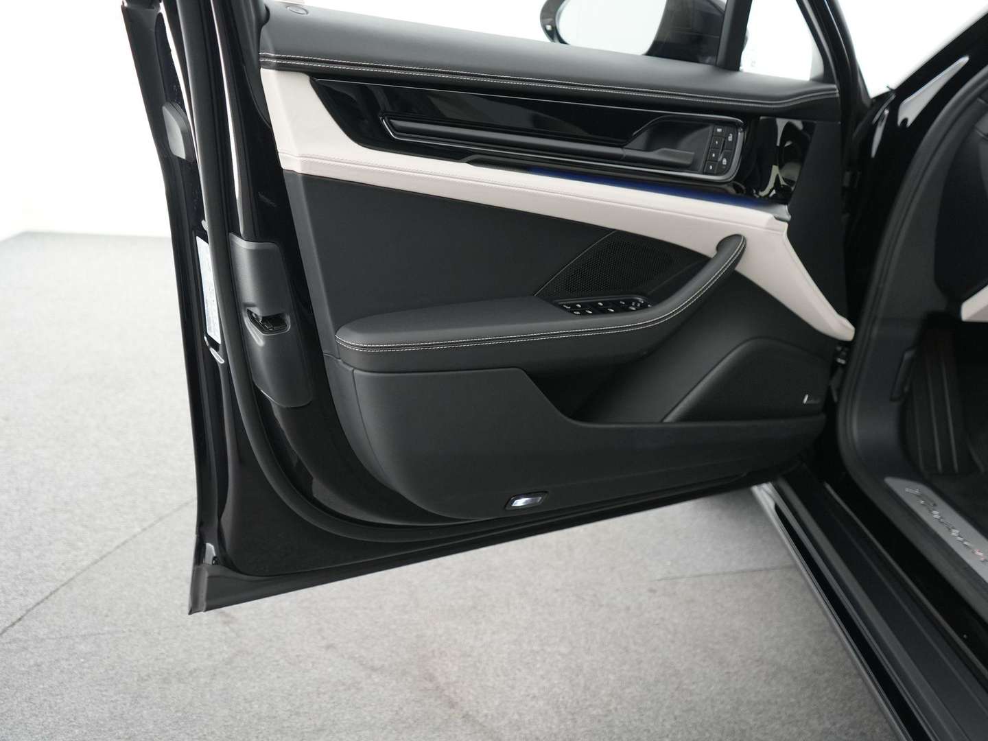Porsche Panamera II 4S, E-Hybrid - 2024 - Joinsteer - #15