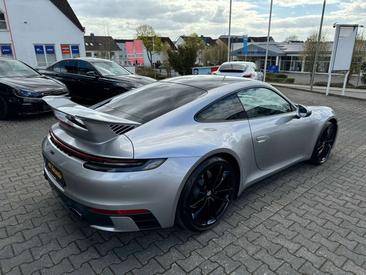 Porsche 992 I Carrera — photo 4