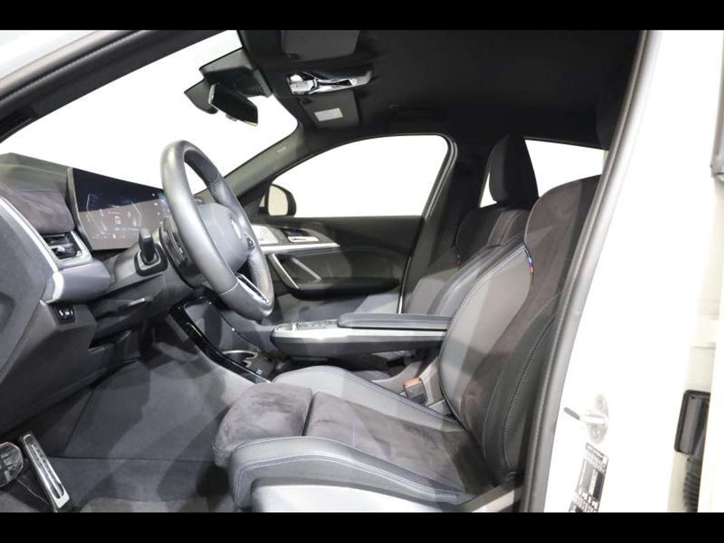 BMW X2 M Sport SDrive20i - 2025 - Joinsteer - #8