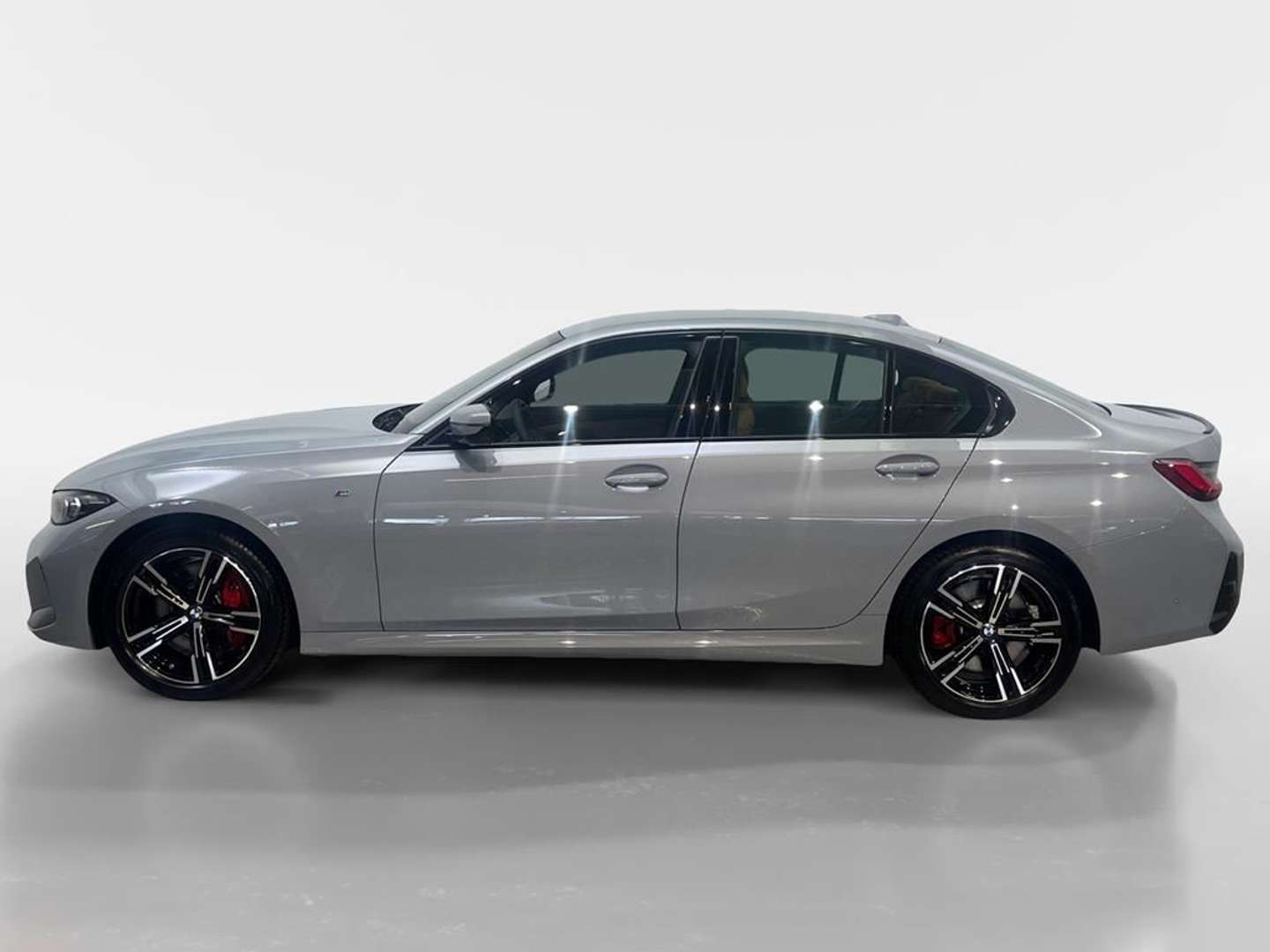 BMW 318 M Sport - 2025 - Joinsteer - #3