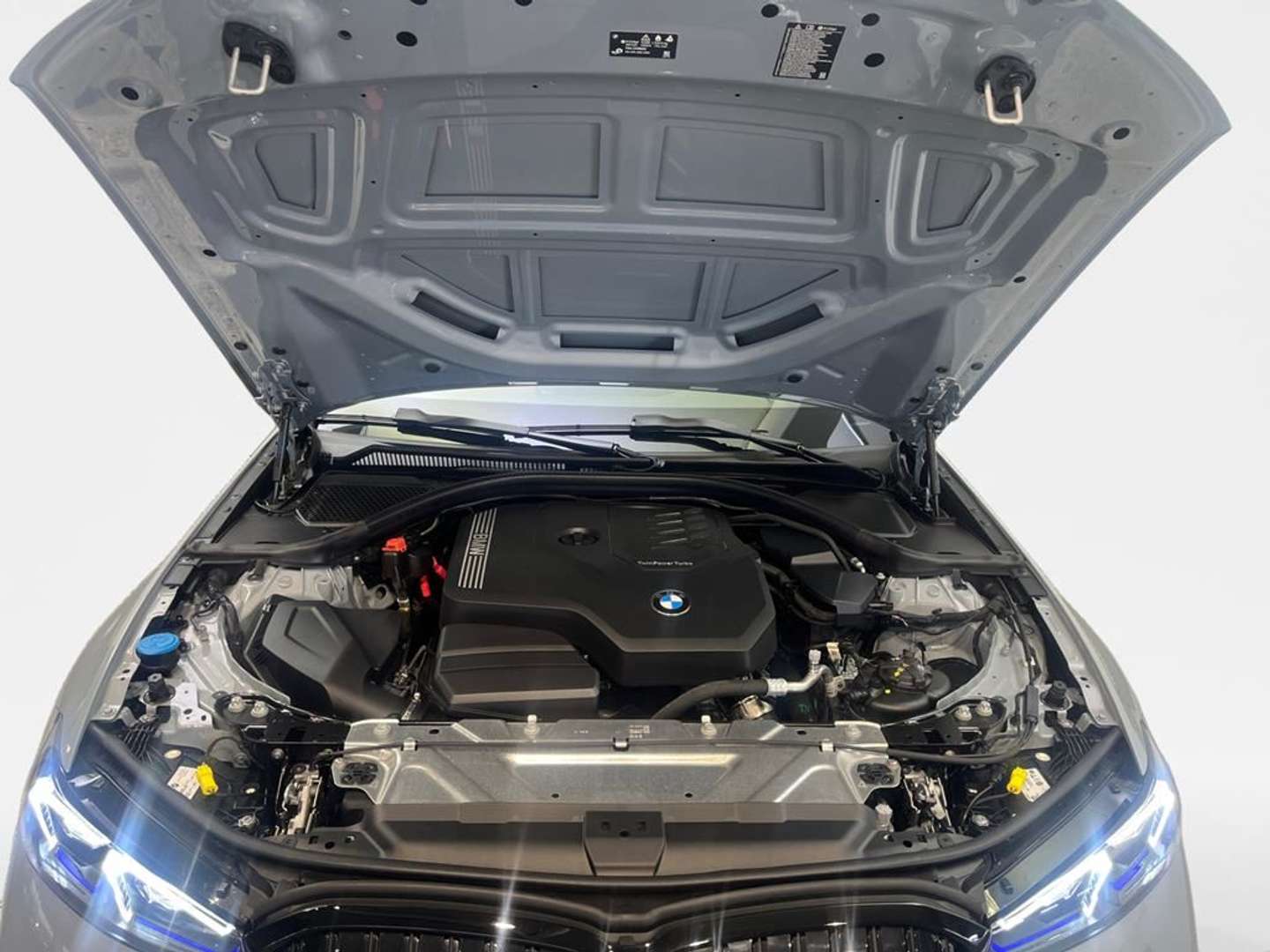 BMW 318 M Sport - 2025 - Joinsteer - #15