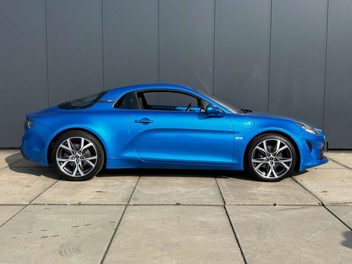 Alpine A110