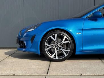 Alpine A110 — photo 8