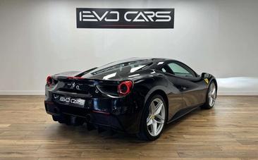 Ferrari 488 GTB — photo 2