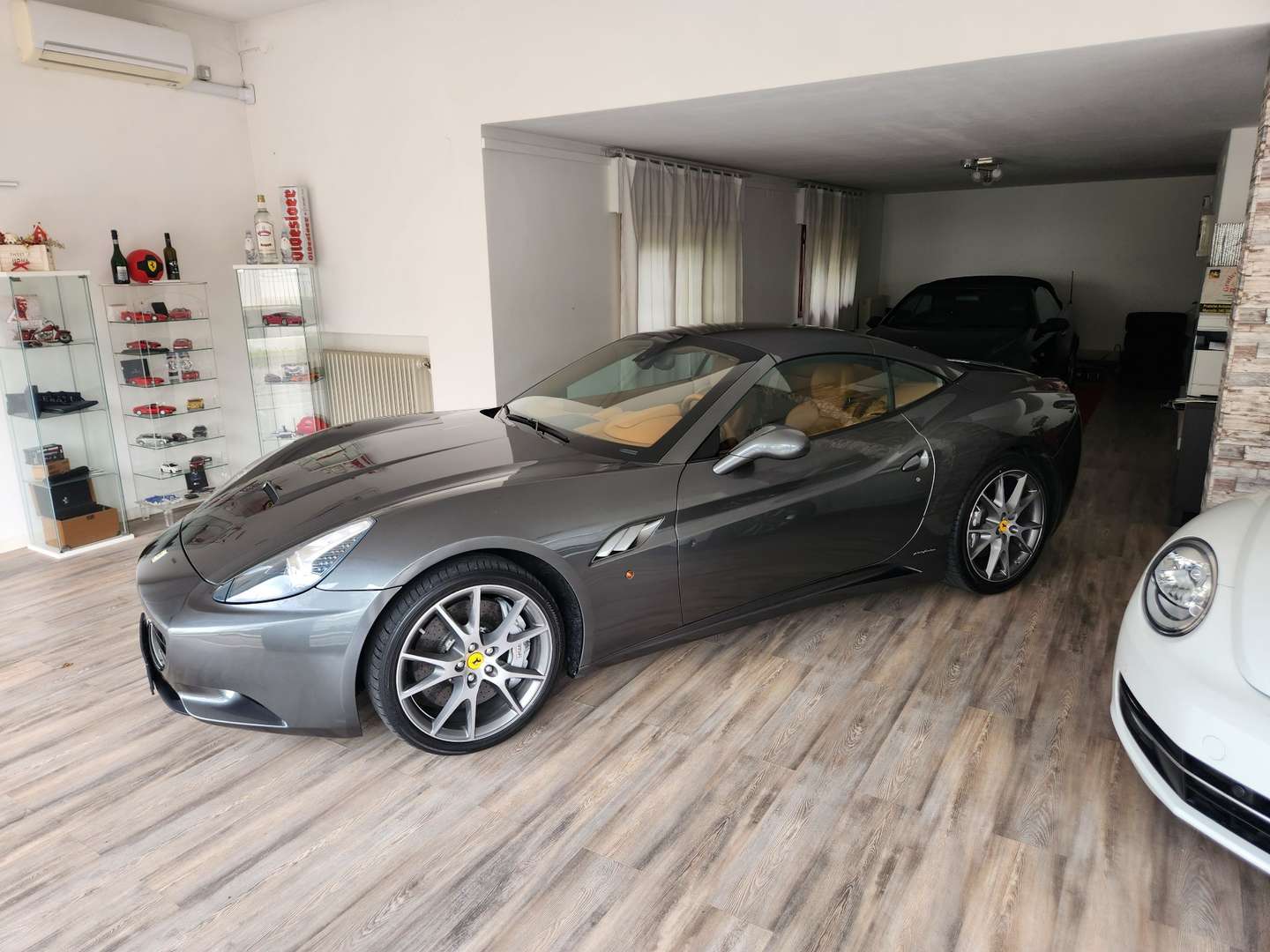 Ferrari California - 2010 - Joinsteer - #1