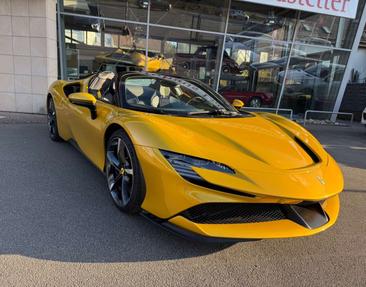 Ferrari SF90 Spider — photo 3