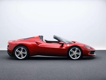 Ferrari 296 GTS — photo 3