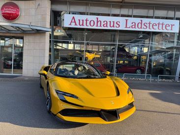 Ferrari SF90 Spider — photo 4