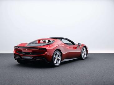 Ferrari 296 GTS — photo 4