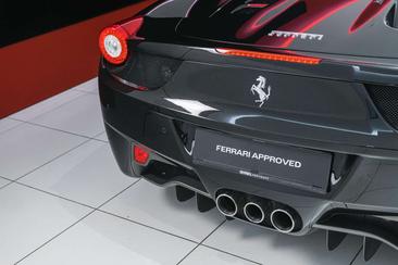 Ferrari 458 Spider — photo 10