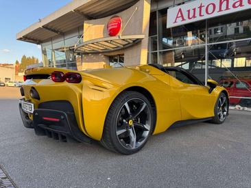 Ferrari SF90 Spider — photo 7