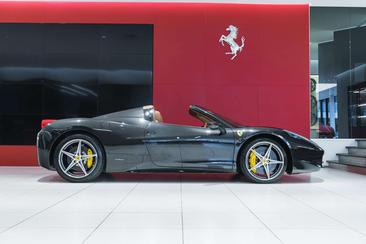 Ferrari 458 Spider — photo 11