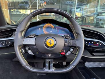 Ferrari SF90 Spider — photo 15