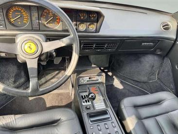 Ferrari Mondial 3.2 — photo 11