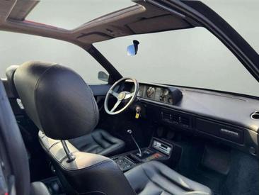 Ferrari Mondial 3.2 — photo 15