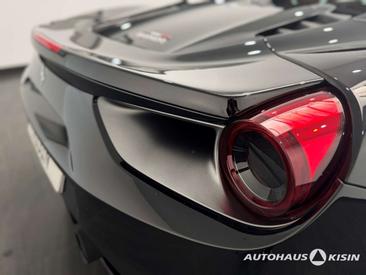 Ferrari 488 — photo 15