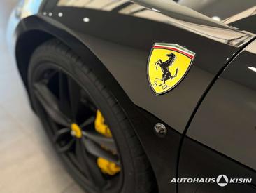 Ferrari 488 — photo 16