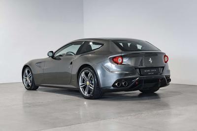 Ferrari FF
