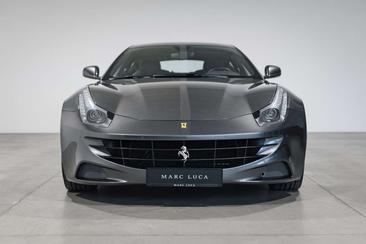 Ferrari FF — photo 5