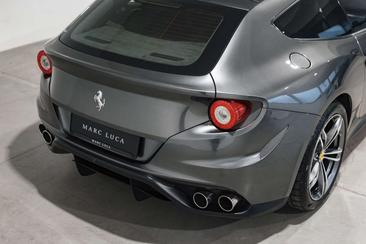 Ferrari FF — photo 16