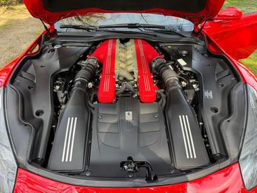 Ferrari F12 Berlinetta — photo 15