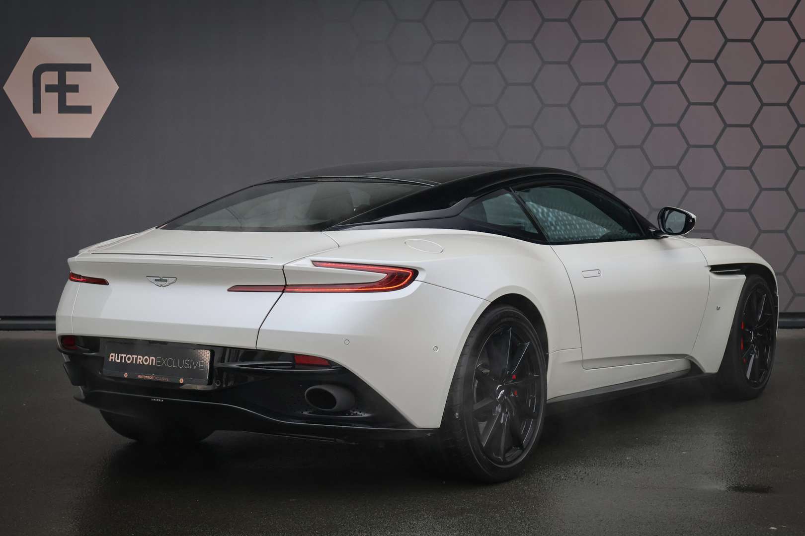 Aston Martin DB11 5.2 V12 - 2017 - Joinsteer - #2