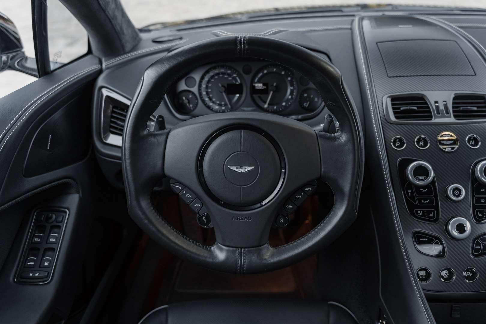 Aston Martin Vanquish Coupé V12 Touchtronic 3 - 2017 - Joinsteer - #17