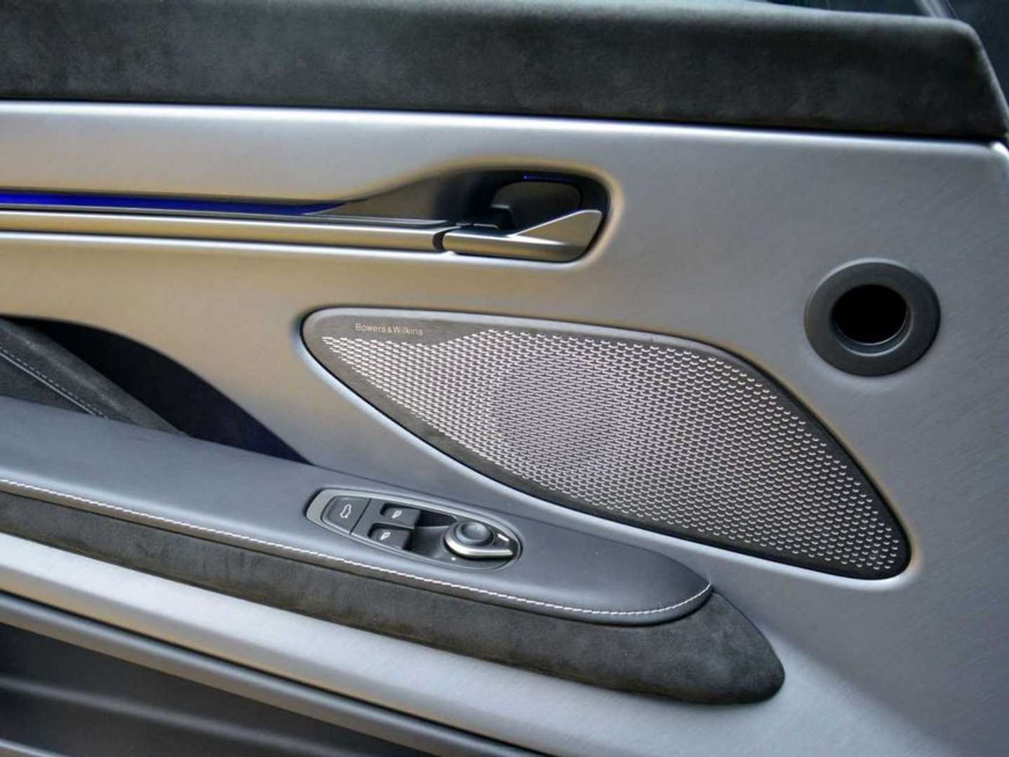 Aston Martin Vanquish Coupé - 2025 - Joinsteer - #27