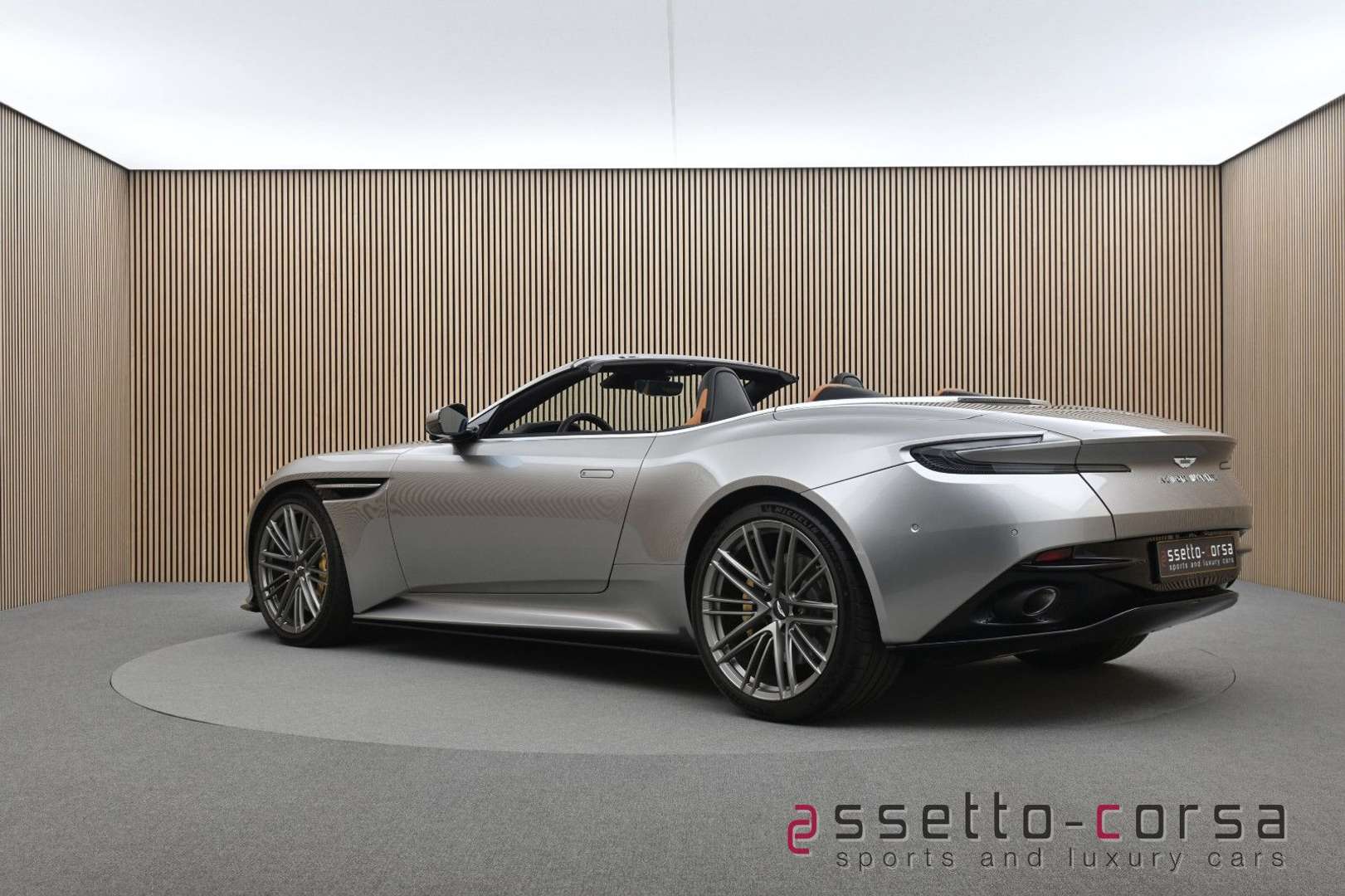 Aston Martin DB12 Volante - 2024 - Joinsteer - #2