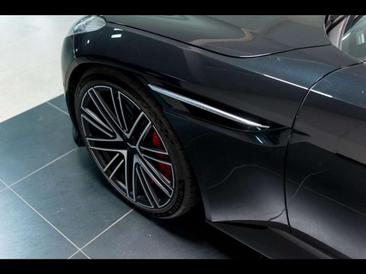 Aston Martin DB12 V8 4.0 680ch BVA8 — photo 3