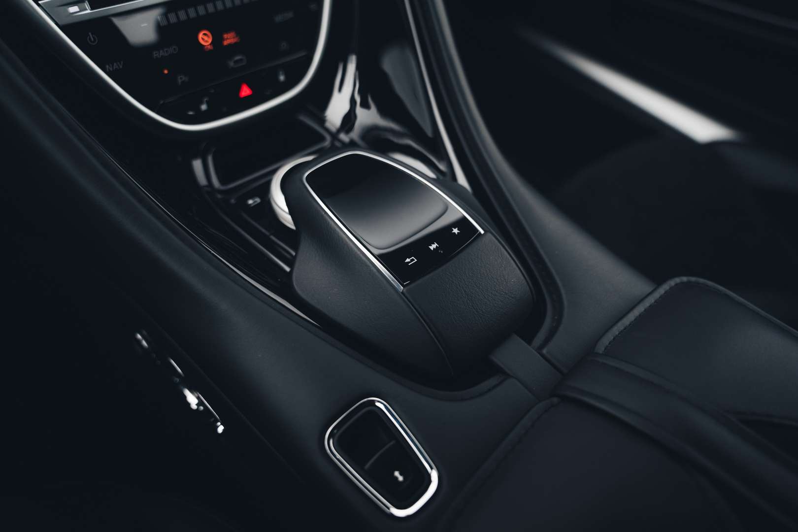 Aston Martin DBS Superleggera Jewellery Pack - 2022 - Joinsteer - #17