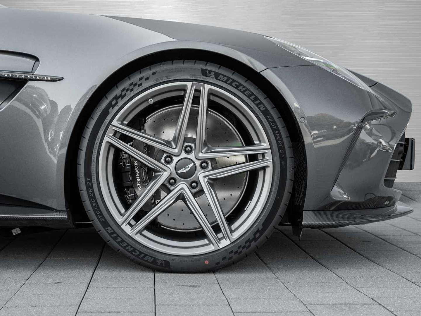 Aston Martin Vantage V8 - 2025 - Joinsteer - #2