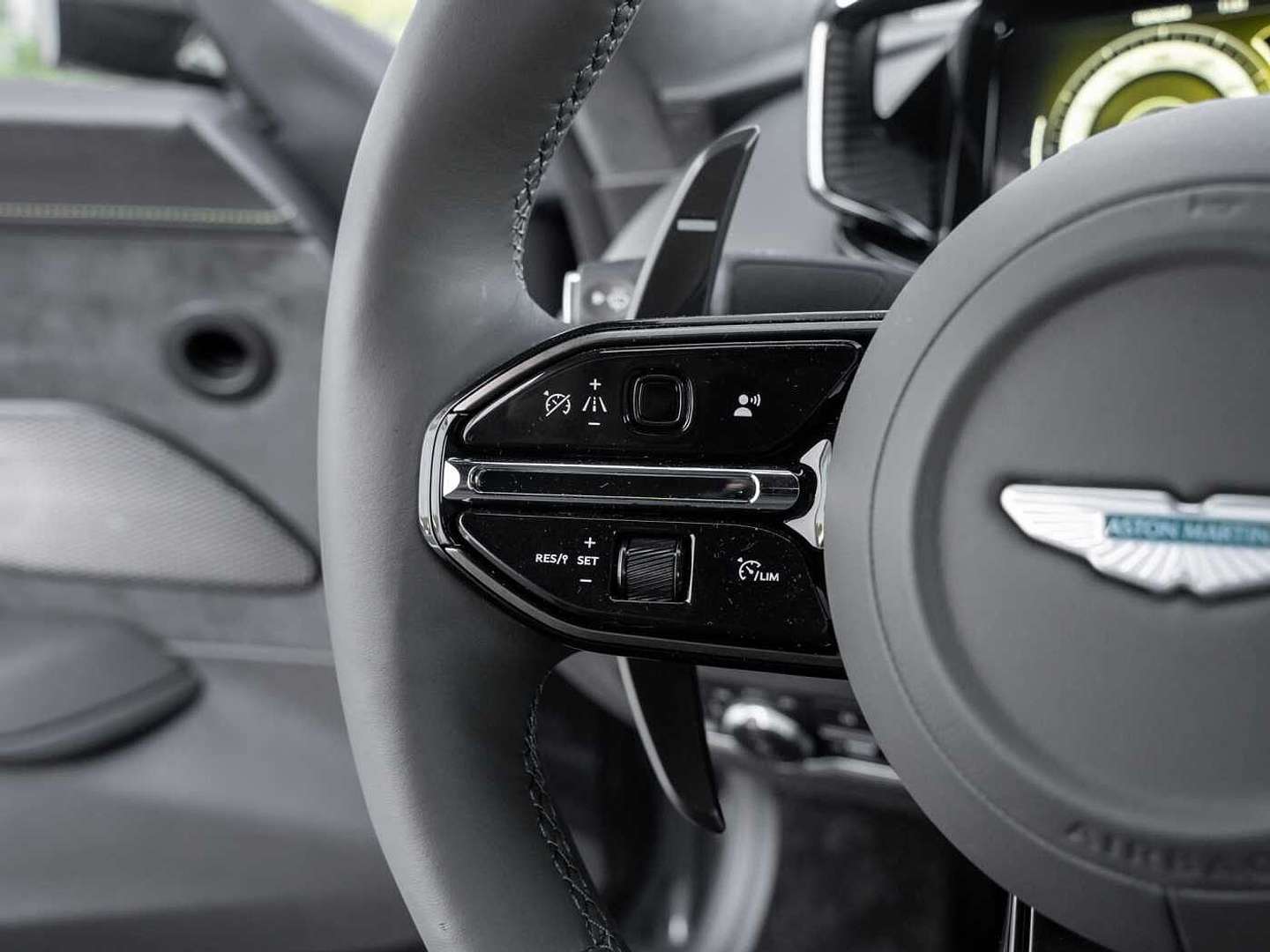 Aston Martin Vantage V8 - 2025 - Joinsteer - #26