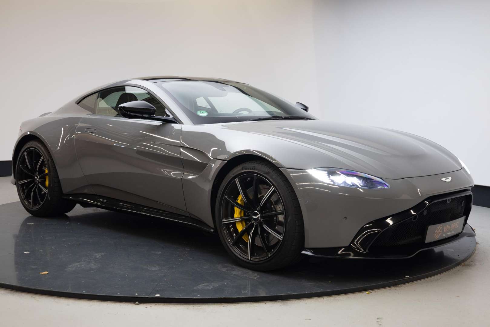 Aston Martin Vantage 4.0 V8 - 2019 - Joinsteer - #8