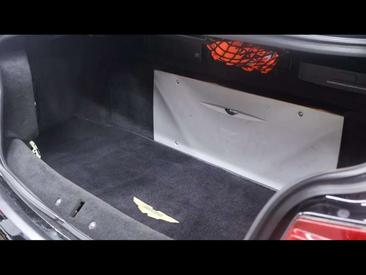 Aston Martin Vanquish 5.9 V12 — photo 6