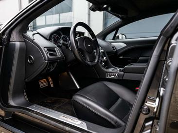 Aston Martin Rapide 6.0 V12 — photo 25