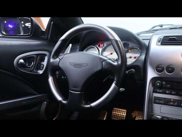 Aston Martin Vanquish 5.9 V12 — photo 21