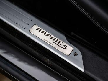 Aston Martin Rapide 6.0 V12 — photo 28