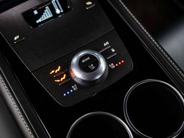 Aston Martin Rapide 6.0 V12 — photo 32