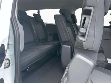 Volkswagen Multivan Kombi Elektro — photo 5