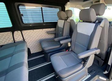 Volkswagen Multivan — photo 6