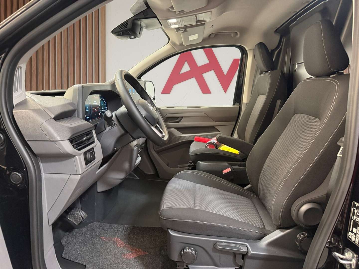 Volkswagen Transporter - 2026 - Joinsteer - #12