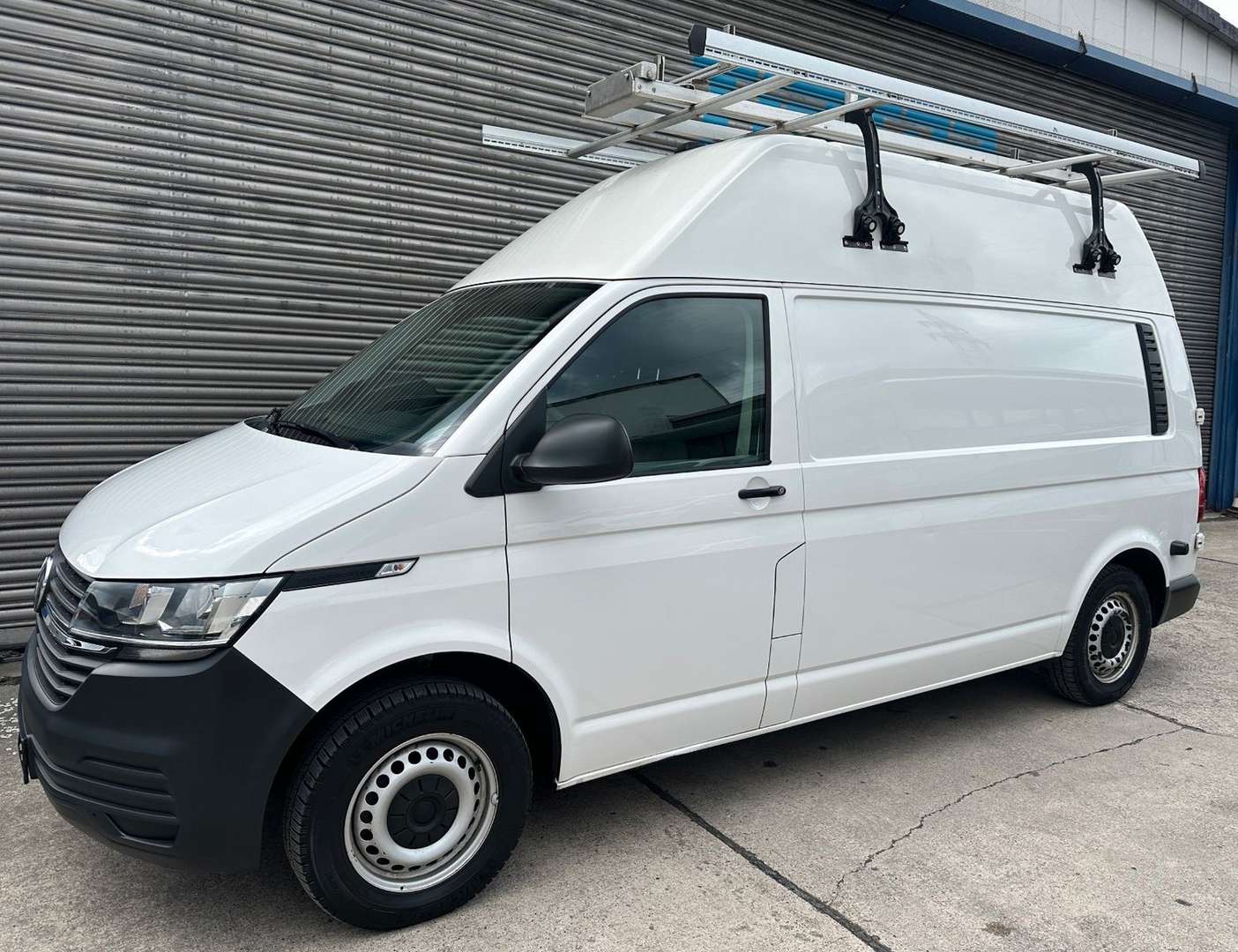 Volkswagen Transporter - 2021 - Joinsteer - #1