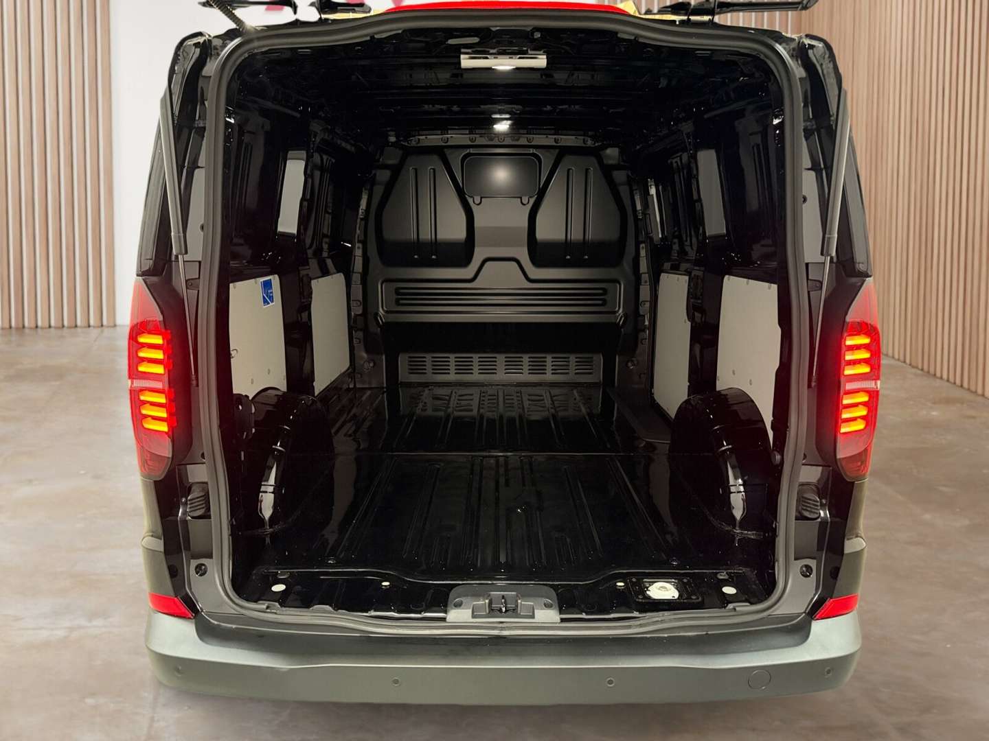 Volkswagen Transporter - 2026 - Joinsteer - #24