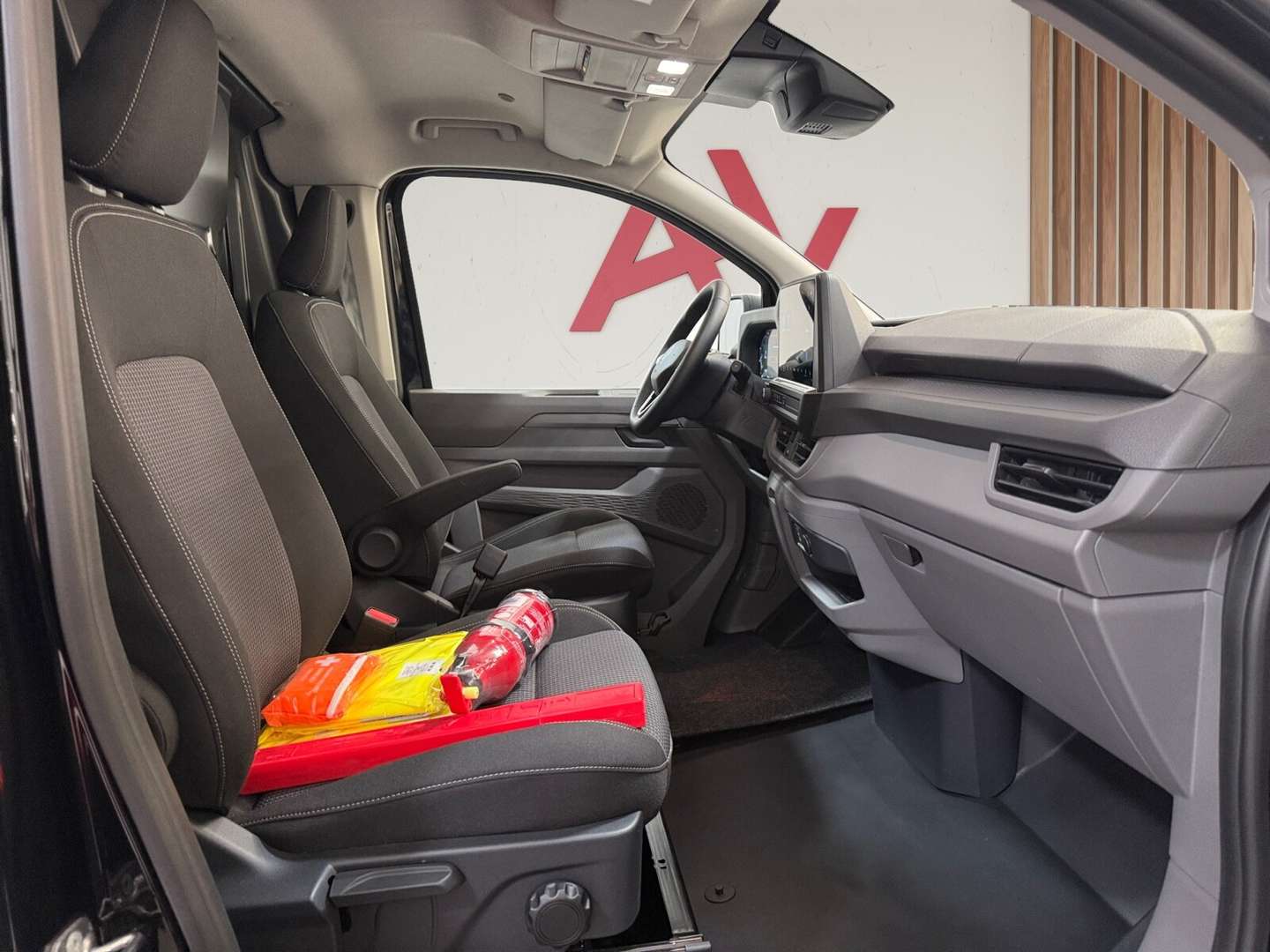 Volkswagen Transporter - 2026 - Joinsteer - #27