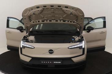 Volvo EX30 P5 Plus — photo 20